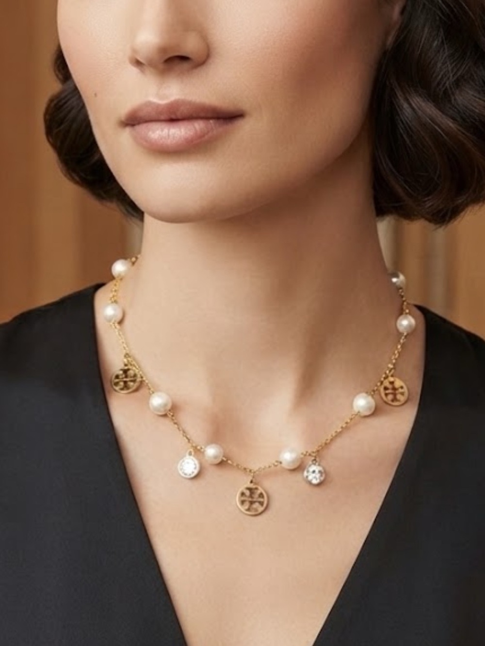 Brand New !! Gold Pearl Charm Necklace